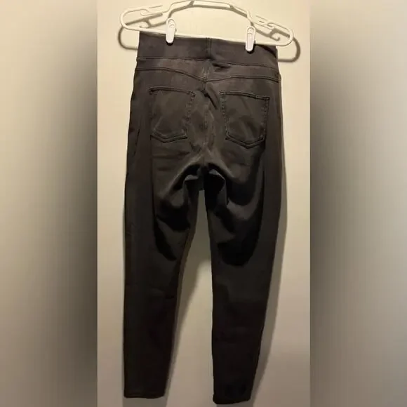 HALARA Gray High-Waisted Knit Denim Leggings - Picture 6 of 7